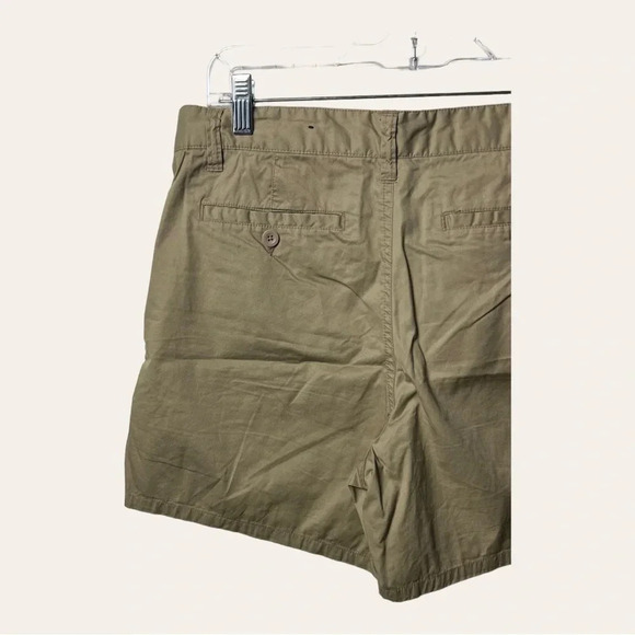 0402W. AUSTIN CLOTHING CO. CARGO KHAKI SHORTS SIZE 10 KHAKI IN COLOR‎ - Picture 7 of 7